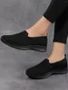 Scarpe casual da donna in maglia flessibile piatto nero leggero lavoro morbido lavoro slip-on lady white barca traspirante a basso prezzo 112