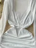 Lässige Kleider Foamlina Frauen Weiß Mini Bodycon Kleid 2024 Sommer sexy Deep v Hals durch lange Flare -Ärmel Slim Fit Club Party