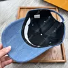 Unisex denim mens baseball cap lyx kvinnor designer boll mössor mode justerbar casual baseball hatt märke klassisk motorhuv