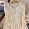 Robes décontractées Robe creux tricotée française pour femmes mode lâche sexy v cou de couche à la robe à manches longues Split plage streetwear k161