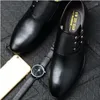 Casual schoenen Men Leather Retro Business Lace Up Dress Office Wedding Party Oxford vasteland China