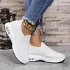 Casual Shoes 2024 Kvinnor Flat Sports Slip On Woman Lightweight Sneakers Chaussures Femme Basket Flats andas andningslöpning