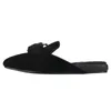 Slippers Piergitar Black Velvet com tassels artesanais Slides para desfile de moda e acolchoado de mula masculino de borracha de borracha nossa