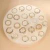 Anillos de clúster El anillo de perlas de mariposa de cristal europeo y americano con una junta múltiple geométrica ecológica 22 pcs/set para mujeres