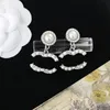 Dames brief ontwerper oorbellen vergulde extravagante geometrische kristallen strass oorbellen voor mode -accessoires voor dames feesten