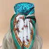 Bandanas Durag Four Seasons Luxury Style Headband 70X70CM New 2023 Womens Beach Sunscreen Square Kerchief Popular Design Silk Headband 240426