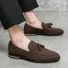 Chaussures décontractées Men élégantes Locs de robe classiques Marque Moda Italiana Suede Tassel Cuir Mocassim Forme Masculino Couro