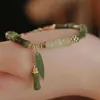 Pulsera de cuentas de bambú verde hecha a mano con cuentas adecuado para hojas de mujer, borla de la niña, la fiesta de la fiesta de la fiesta, joyas de joyería