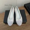 Casual Shoes 2024 Women's Point Toe Elegant Sexig Bow Ballet Flats Simple Classic Sandals Wedding Outfit Summer Vibe