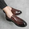 Zapatos de vestir de otoño negocio uso formal de ropa de cuero para hombres coreanos británicos casuales de encaje de encaje de encaje informal