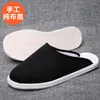 Slippers Men Chaussures 2024 SOLE SOLE CHINOIS CHINOS MAINMATED DÉODOTINATION DES LOCAGES CONFORTS MALON ZAPATOS HOMBRE