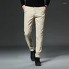 Pantalon masculin de haute qualité pour les hommes de la soie douce de la soie d'été décontractée sport à la mode lisse légère pantalon confortable