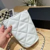 Luxury Leather Bag Designer Women's New Street Fashion Trend Phone Bag Simple and Versatile Lingge Handheld Crossbody Bagxch0