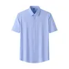 Camicie casual maschile Hight Qulity Solid Colore Summer Short Maniche per uomini Slip Fit Shirt Formale Office Case Business Oggetti