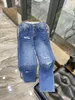 Jeans femminile 2024 gamba dritta dritta strappata di alta qualità blu sciolto pantaloni pieni