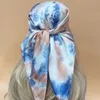 Bandanas Durag Luxury 70x70cm Square Kerchief Four Seasons Beach Scarf Popular Sunset Silk Silk Headband Womens New Design Style HeadBand 240426