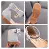 Meisjes prinses sandalen babyschoenen mode ademende kinderen meisjes feest bruiloft zomer sandalen platte lederen schoenen peuter 240419