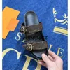 Sandalen ontwerpers schuifregelaars bom dia sandale echte lederen sandaal dames heren slippers casual schoenen zomer strand sandale gladiator muilezels hassp nieuwe platte dia 35-45