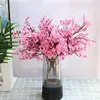 Flores decorativas de 50 cm de pêssego artificial de pêssego ramo de primavera de primavera de cereja de seda de árvore de árvore