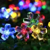 Decoraties Solar Led Light Outdoor Garden Decoratie Kristallen Kersenlichten Waterdichte zonne -aangedreven patio -licht voor Garden Party Kerstmis