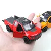 Dekorativa figurer 1: 36 legeringsbilsmodell off-road dörröppning pojkens kakedekoration bilar som kan köras