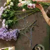 Dekoratif çiçekler 4 adet vazo dolgu dalları plastik kurutulmuş ağaç dalları çiçek yapay sahte boynuz şeklindeki pvc dekorasyon cadılar bayramı ev