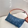 Top luxe handtasontwerper Nieuwe denim lunchbox tas dames handtas onderarm tas make -uptas portemonnee 19cm psepm