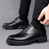 Elbise ayakkabıları gizli topuk 8/10cm inek deri erkekler ofis iş asansör markası adam iş oxfords ayakkabı takım elbise asansör spor ayakkabı