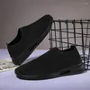 Lässige Schuhe Damyuan Minimalismus Feste Farbe Mesh Ultraleiche Anti -Slip -Herren -Turnschuhe plus Größe bequeme atmungsaktive Schuhe