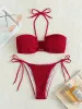 Set Sexy Triangle Bikini 2024 Женщины красные черные ребристые ребрышки с толчком Micro Swimsuit Вырезанный металлический дизайнер купания купальника купальники