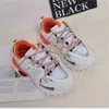 Shoe Parisiga Track Fashion Triple S 3.0 Casual Shoes Höjd Öka Platform Sneaker Glow In the Dark Black Pink Royal Grey Vintage Men Women 36-46