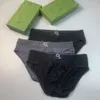Designer Underkläder Pure Cotton Material Summer Mid-Rise Briefs For Men Luxury Brodery Underpants 3st med Box.