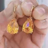 Designer Swarovskis Bijoux haute version brillante d'eau jaune gouttes Bella Boucles d'oreilles femelles Éléments d'oreilles Swallow Elements Femme