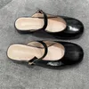 Scarpe casual Filla per le donne Taloni rotonde dei tacchi bassi di cucitura Mary Janes Cinta anteriore Zapatos Pieno in pelle Chassure Femme