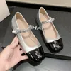 Casual Shoes Pumps Women Pearl White Patent Leather Vintage Mary Jane Shoe Low-heel Big Head Buckle Ballet Mixed Color Crude Heel