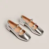 Sapatos casuais Qualidade Mary Janes à venda Spring Women's Pumps Square Toe Heels Mid Heels Fivelelle Strap rasa Lady Zapatos de Mujer