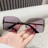 Designerin Sonnenbrille Jia Y2K süße kühle würzige Mädchen Metall Rahmenlose Sonnenbrille weiblich Zhang Yuanying gleiche Art gekrümmte Sonnenbrille Konkave Brille