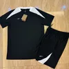 Mens Tracksuits Tech Tech Polar Tasarımcı Takım Kısa Kollu Şort Takım N Baskı Spor giyim Moda Moda Moda Hızlı Kuru Takım Takım