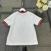 T-shirt per bambini Designer ragazzi ragazze maniche corte m lettera di cotone puro maglietta di cotone per bambini per bambini tees estate top di moda per bambini bianchi cxd2404267-6