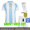 24 25 Argentina a 3 stelle maglie da calcio Messis Fan Player Versione Di Maria Mac Allister Dybala Romero Martinez de Paul Maradona Child Kid Kit Kit Men Women Football Shirt
