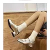 Sapatos casuais Qualidade Mary Janes à venda Spring Women's Pumps Square Toe Heels Mid Heels Fivelelle Strap rasa Lady Zapatos de Mujer