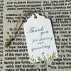 Party -Dekoration 50pcs Blumendruck Geschenkpapier Tags mit Jute Twine String Rechteck Form Hang Tag danke Rustikaler Hochzeit DIY