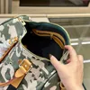 24SS Femmes Flower Totes Sacs Camouflage Handbag Handsbag Designers Designers Shouder Crossbody Messenger Messenger Dames Travel Handbag Totes Pouchés Purse Dekfl