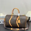 24SS -Luxusdesigner für Männer in limitierter Auflage Keepall Reisetasche Flughafenbeutel Herrenhandtaschen Umhängetasche Crossbody Reisen Tasche DQJL DQJL