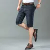 Herenjeans 2022 Zomerbedrijfs jeans, zwarte shorts voor heren, slanke fit van middelbare leeftijd, groot formaat, dunne middelste broek, capris plus size broek voor heren, heren