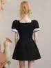 Lässige Kleider Chic Vintage Black Kleid Frauen elegante romantische Blütenblätter V-Ausschnitt Modependler Schmetterling Streetwear Damen Damen