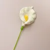 Flores decorativas acabadas de malha de crochê de malha calla lily falsa bouquet de buquê de casamento no dia dos namorados de presente para casa decoração