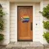 Dekoracyjne figurki Rainbow Pride Drewno Wiszący Znak Miłość to drewniane gejowskie drzwi do drzwi do drzwi ściennych