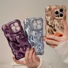 Cell Phone Cases Luxury galvanized creased wave curled edge phone case for iPhone 15 11 12 13 14 Pro Max 3D Unevenness soft camera protective cover J240509