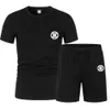 Heren shorts t-shirt sets heren fitness sportkleding zomer ronde nek ademend comfortabel t-shirt + shorts 2-dely dagelijkse outdoor sportset d240426